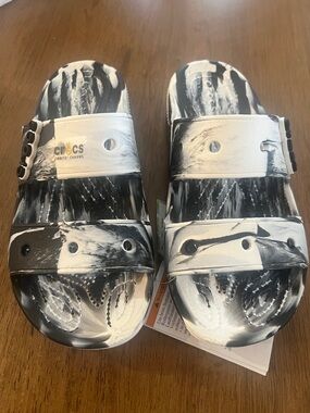 CROCS Black & White Marbled Slide Sandals 6(w) / 4(m)